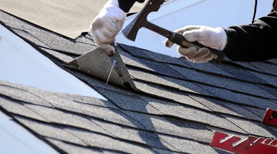 Expert new roof installation services in Reasnor, IA